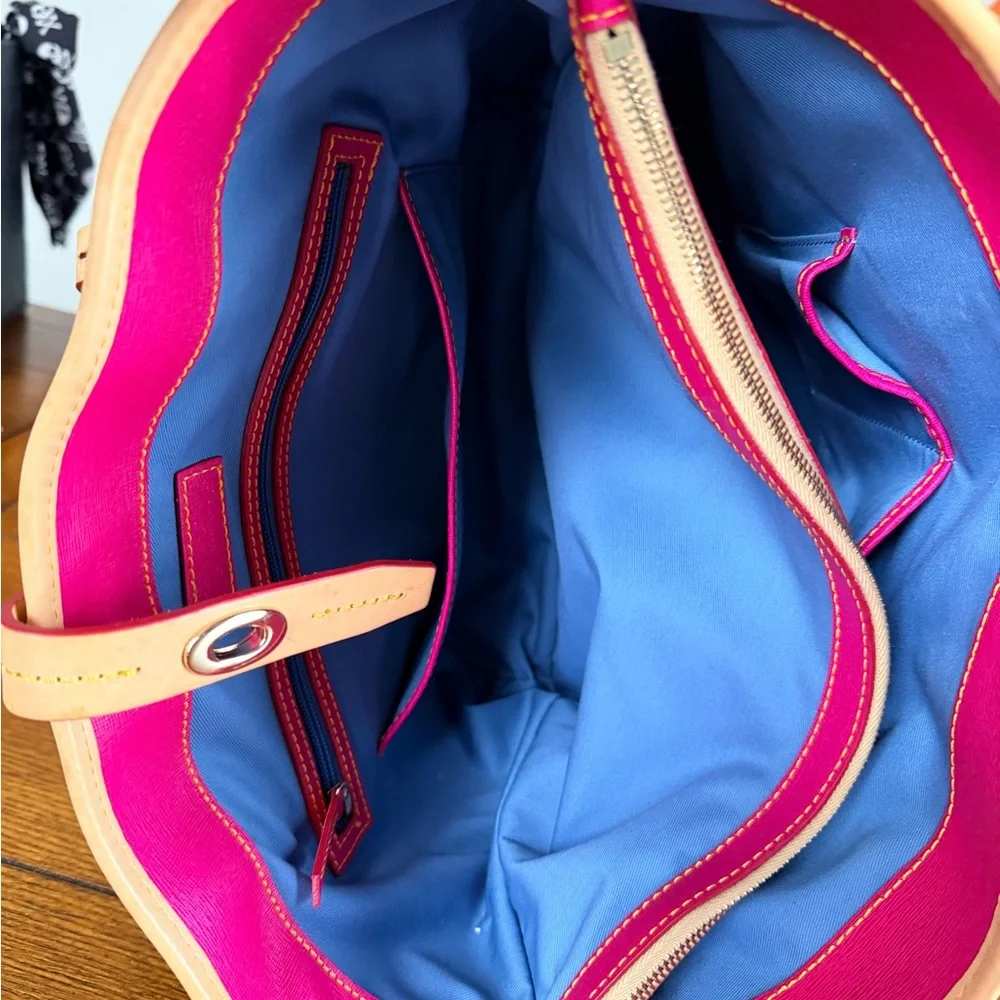 Dooney & Bourke Seafoam and Tan Leather Tote Bag - Picture 8 of 9